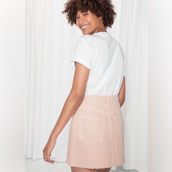 & OTHER STORIES Raw Hem Two-Toned Denim Skirt - Picture 2 of 6
